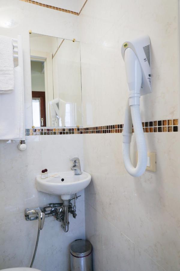 Casa Vacanze Angolo 'Sconto 베니스 외부 사진