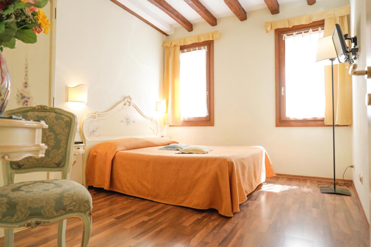 Casa Vacanze Angolo 'Sconto 베니스 외부 사진