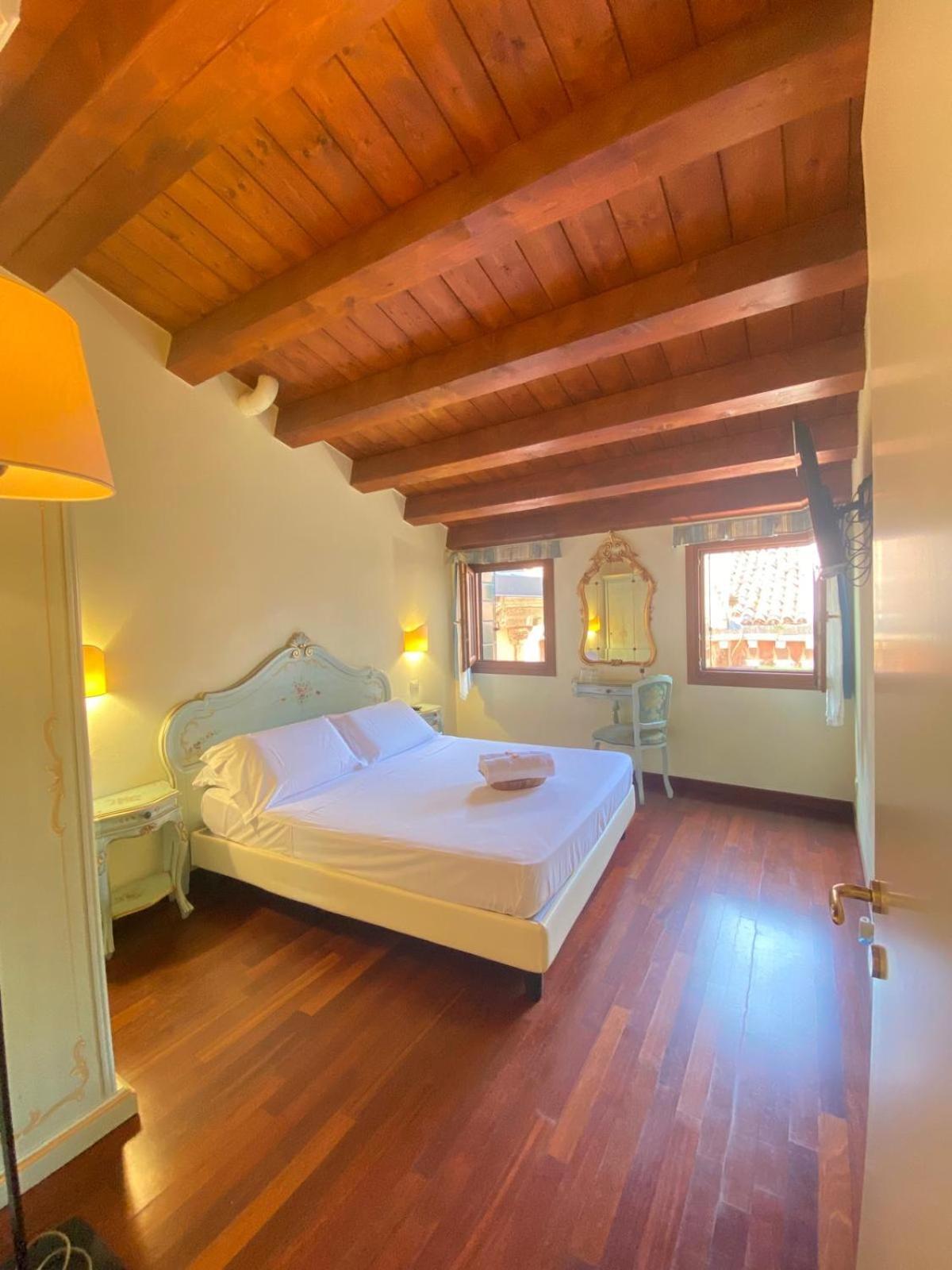 Casa Vacanze Angolo 'Sconto 베니스 외부 사진