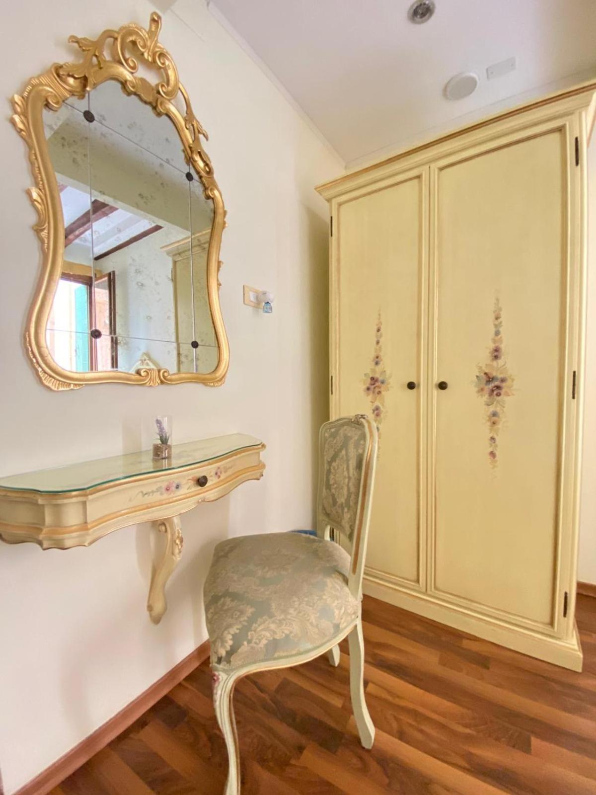 Casa Vacanze Angolo 'Sconto 베니스 외부 사진